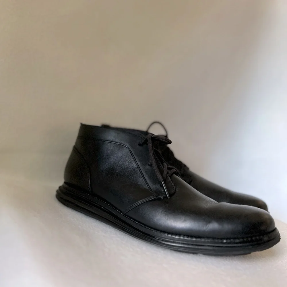Cole Haan Original Grand Chukka Size 8 1/2 Lace Up Boots